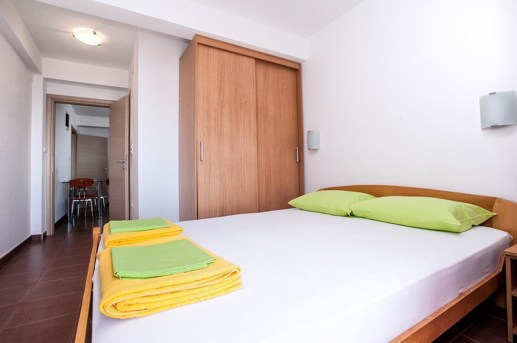 Apartments Durovic Petrovac Quarto foto