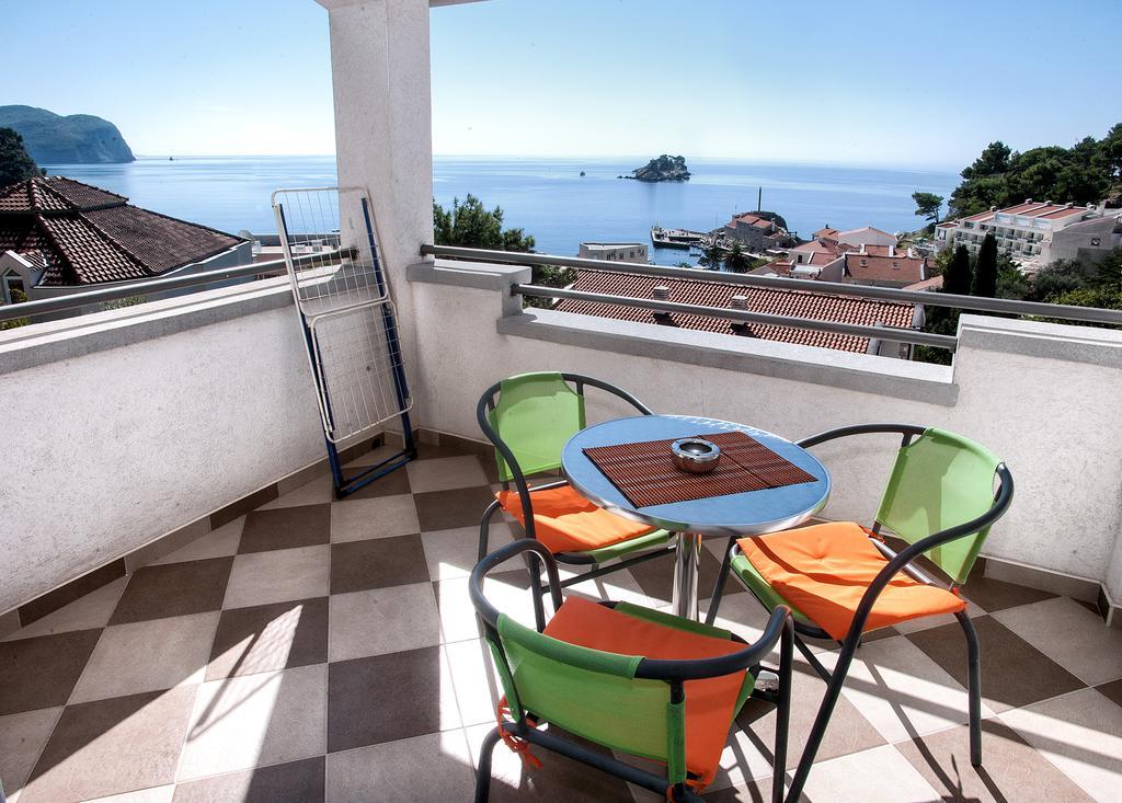 Apartments Durovic Petrovac Quarto foto
