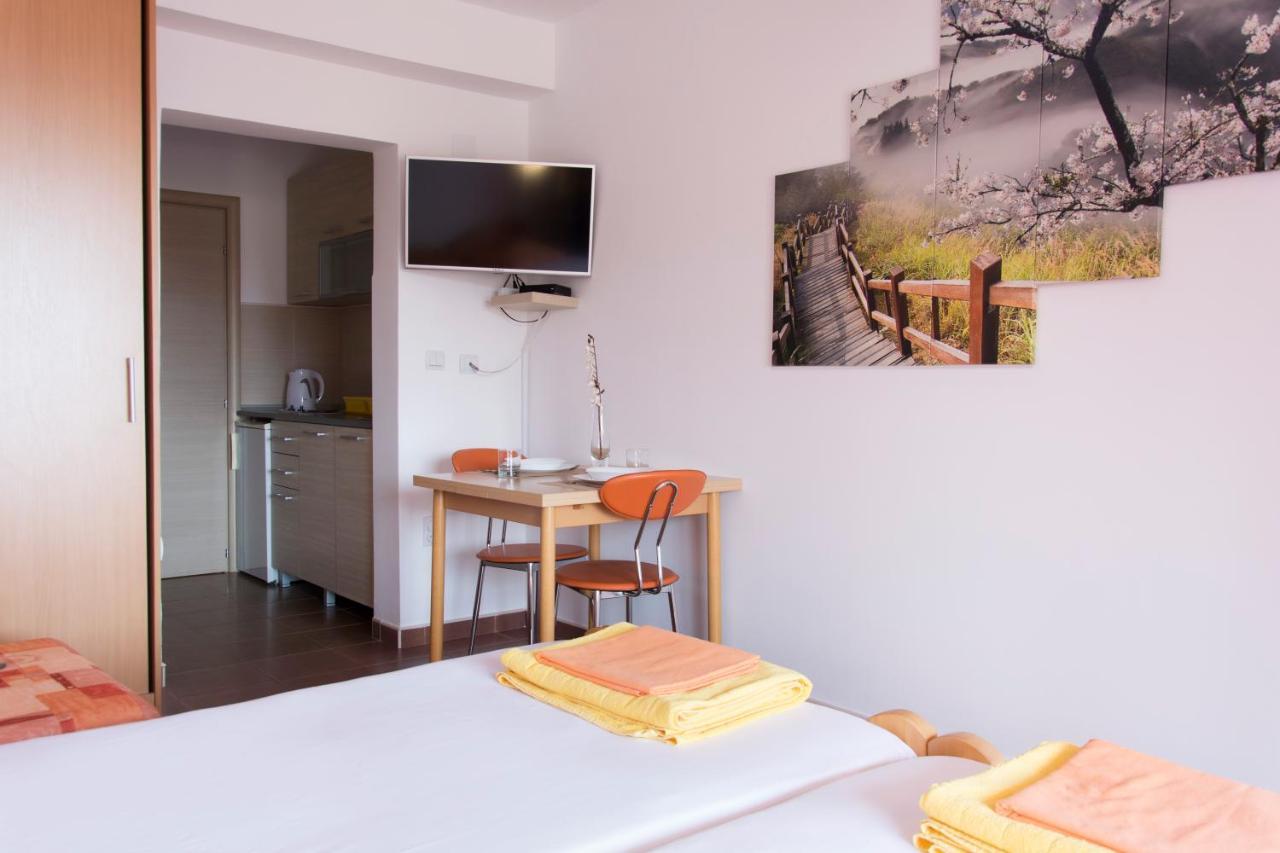 Apartments Durovic Petrovac Exterior foto